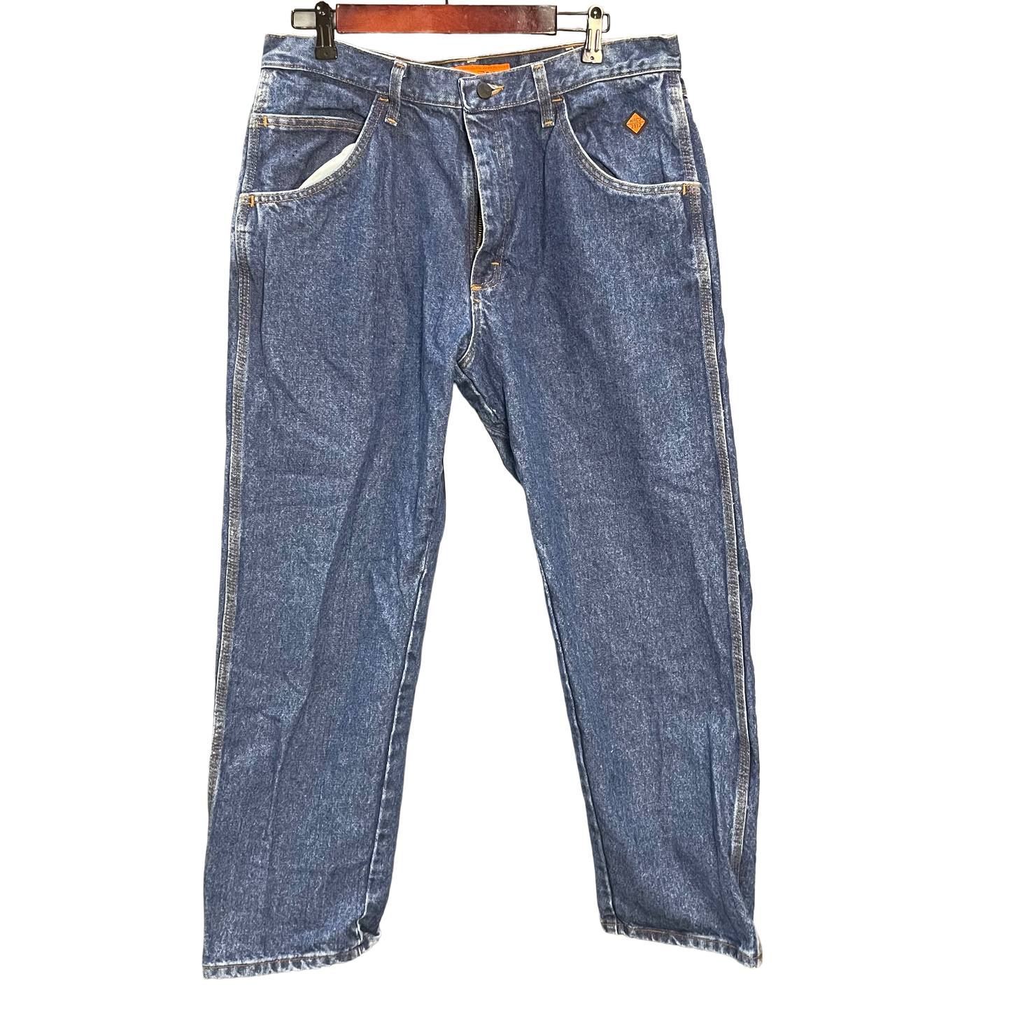 36W-30L (PA56)