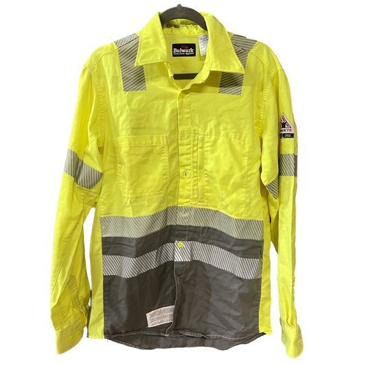 Medium Regular Button Up